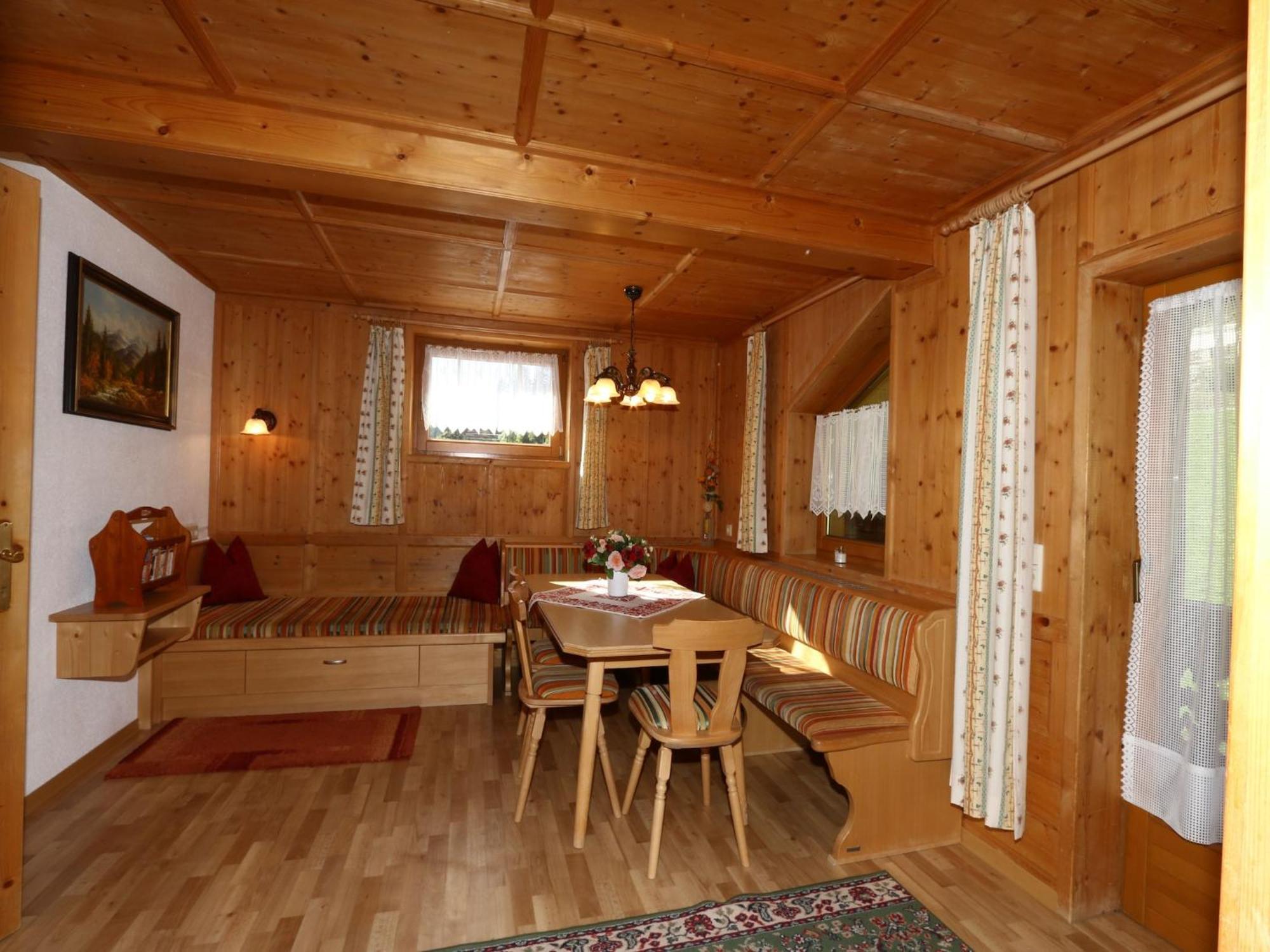 Apartment In Mayrhofen With A Balcony Kültér fotó